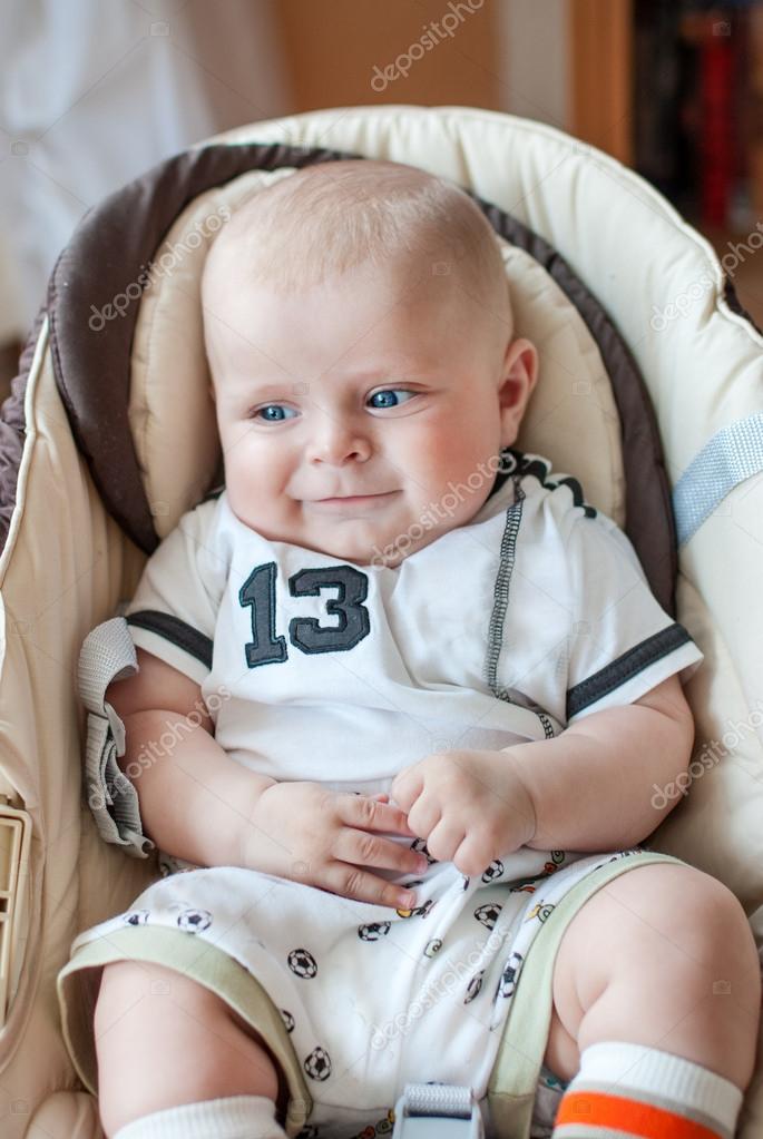 baby 5 weken oud baby 5 weken oud