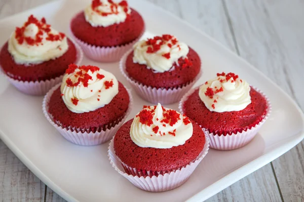 Cupcakes en velours rouge — Photo