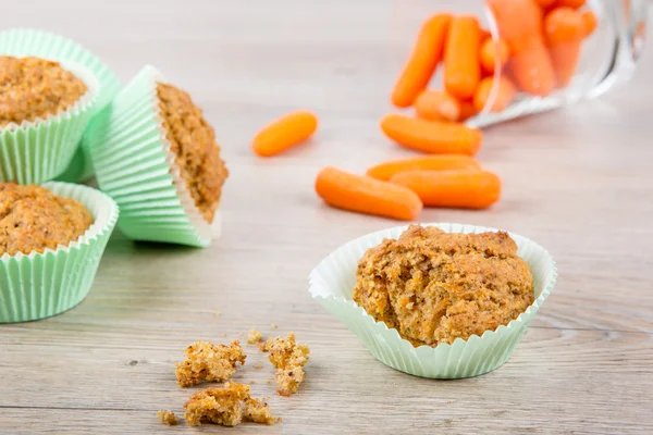 Homemade Easter carrot muffins — Stock Photo, Image