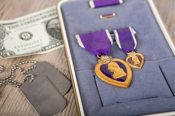 Bir purple heart Madalyası askeri madalya — Stok fotoğraf
