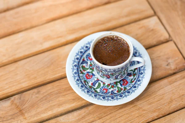 Traditional fresh turkish coffee on wooden table — Stock Photo, Image