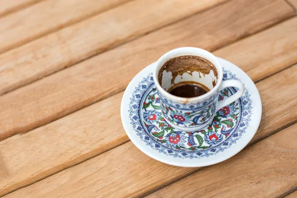 Traditional fresh turkish coffee on wooden table — Stock Photo, Image