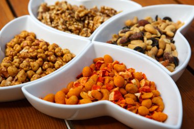 tuzlu çerez olarak fındık çeşitleri