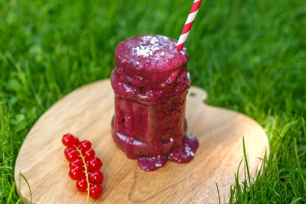 Fresh smoothie drink with different berries as healthy breakfast — Stock Photo, Image