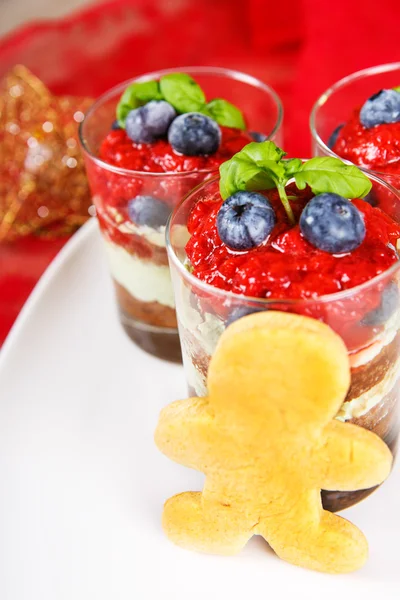 Christmas dessert. Sweet dessert tiramisu with strawberry, fresh — Stock Photo, Image