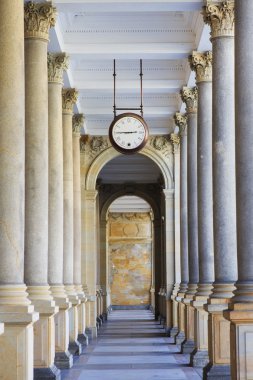 karlovy Vary, Çek republi değirmen colonnade (mlynska kolonada)