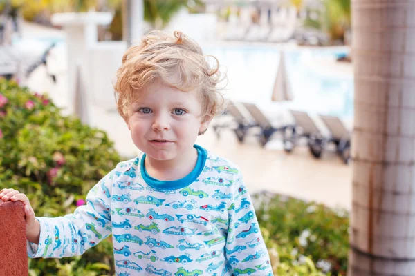 Beautiful toddler boy on balcony — Stock Photo, Image