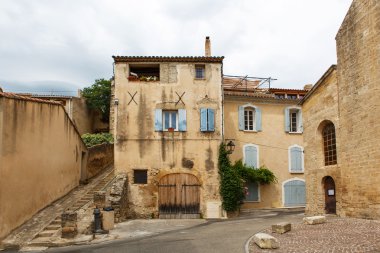 Tipik evleri, Güney Fransa'da, provenc ile Provencal sokak
