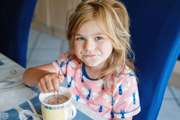 Adorable Girl Drinking Hot Chocolate Domestic Kitchen Happy Preschool Child — Stock Photo, Image