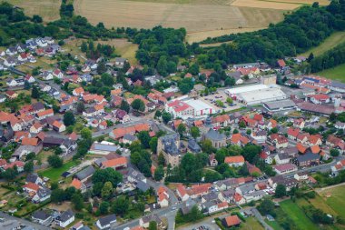 Alman köyü ya da kasabası yukarıdan. Üst Manzara. Peyzaj