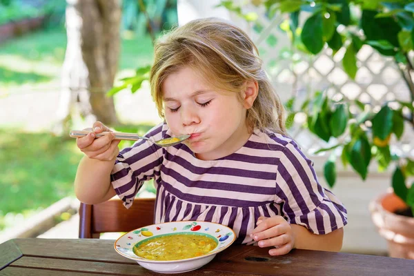 Little Preschool Girl Eating Spoon Vegetable Potato Soup Healthy Food — Fotografia de Stock