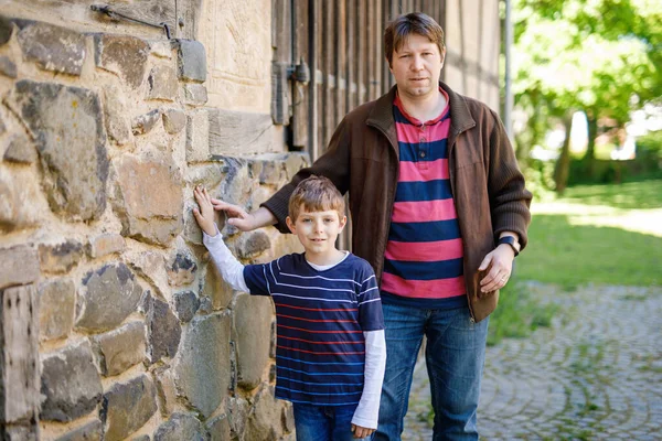 Handsome Dad His Little Cute Sun Park Happy Family Father — Stock Photo, Image