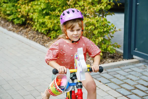 Little Preschool Girl Helmet Running Balance Bike Summer Day Happy — Stock Photo, Image