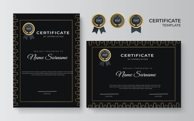 Altın çerçeveli lüks siyah ve altın sertifika.