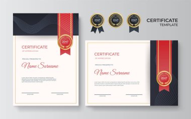 Modern lüks kırmızı ve siyah diploma şablonu. İş ve şirket için altın rozet, sınır ve lüks şablon sertifikası. Premium tasarım vektörü.