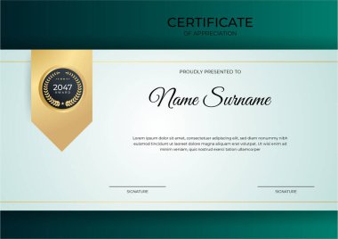 Profesyonel altın sertifika tasarım şablonu