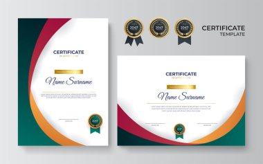 Modern mavi sertifika şablonu ve sınır, ödül, diploma ve baskı için. Altın rozetli ve sınırlı yeşil ve altın renkli başarı sertifikası