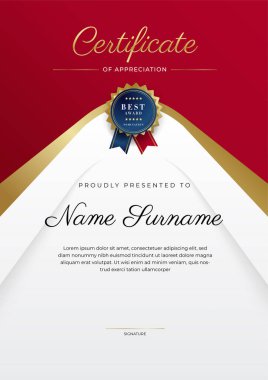 Altın rozetli ve sınırlı modern kırmızı ve altın sertifikalı başarı şablonu. Diploma, ödül, iş, üniversite, okul, geçmiş ve şirket için tasarlandı.