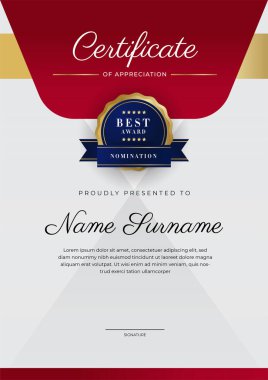 Kırmızı ve altın renkli takdir şablonu sertifikası, rozet tasarımı ile çok amaçlı sertifika sınırı. Zarif kırmızı ve altın sertifika şablonu