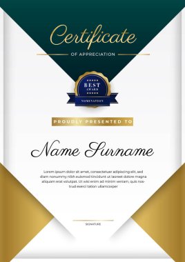 Yeşil, siyah ve altın sertifikalı, lüks rozetli ve modern çizgili sınır şablonu. Ödül, iş ve eğitim ihtiyaçları için. Vektör sertifika şablonu