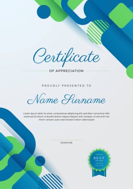Altın rozetli ve sınırlı modern mavi ve yeşil başarı şablonu sertifikası. Diploma, ödül, iş, üniversite, okul ve şirket için tasarlandı..