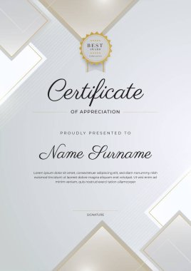 Altın rozetli ve sınırlı, modern, zarif, gümüş bej sertifikalı başarı şablonu. Diploma, ödül, iş, üniversite, okul ve şirket için tasarlandı..