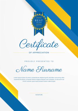 Altın rozetli ve sınırlı modern mavi ve sarı başarı sertifikası. Diploma, ödül, iş, üniversite, okul ve şirket için tasarlandı..