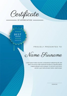 Altın rozetli ve sınırlı modern mavi ve yeşil başarı şablonu sertifikası. Diploma, ödül, iş, üniversite, okul ve şirket için tasarlandı..