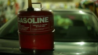 benzin gaz can teneke kutu