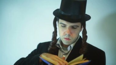Hassidic eğitim Yahudi