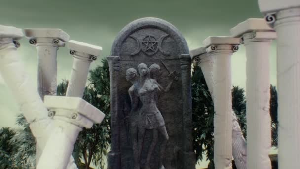 Hekate statue in daylight — Stock Video