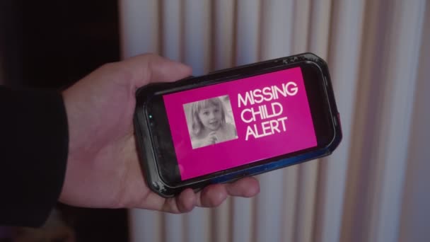 Missing Child Alert Amber Alert Phonesimulated Phone Screen Video Created — Stock Video