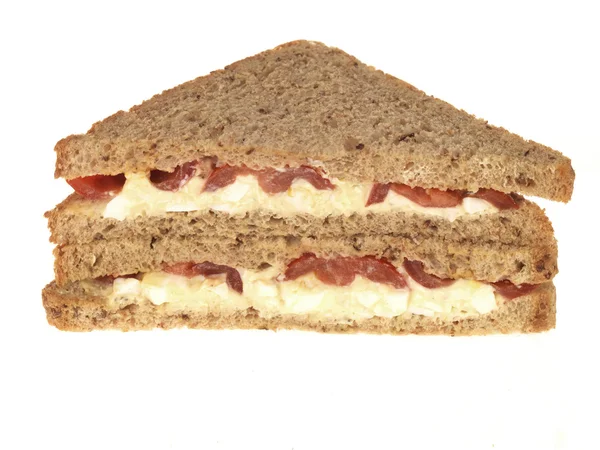 Sandwich mit Eiern und Tomaten — Stockfoto