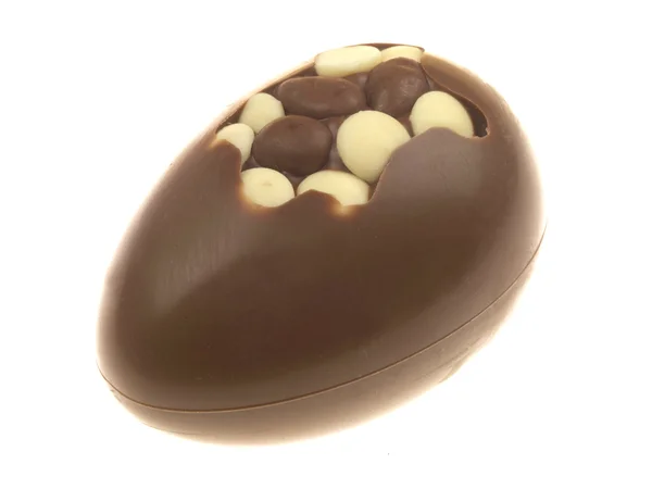 チョコレートのイースター ・ エッグ — ストック写真