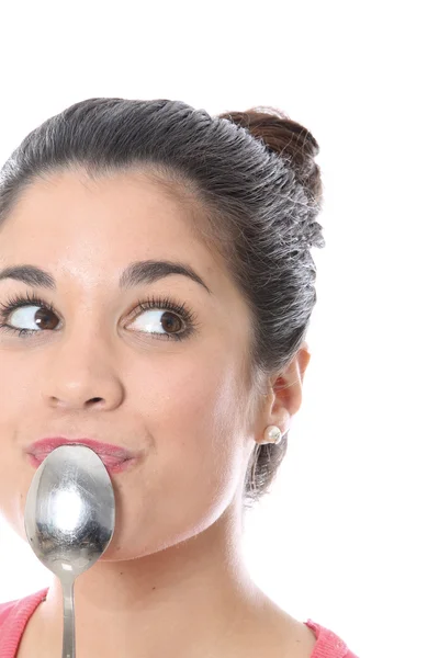 Atractiva mujer joven comiendo —  Fotos de Stock