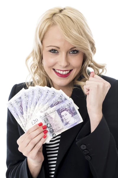 Mladá žena držící peníze — Stock fotografie