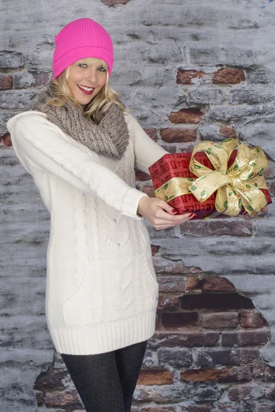 Attractive Young Woman Carrying Christmas Presents — Stock Photo, Image