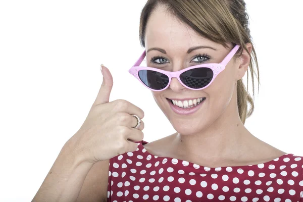 Young Woman Wearing Sun Glasses Giving Thumbs Up — Stock Photo, Image