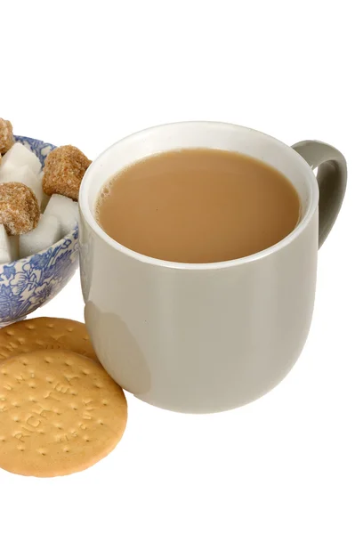 Mugg av uppfriskande frukost te — Stockfoto