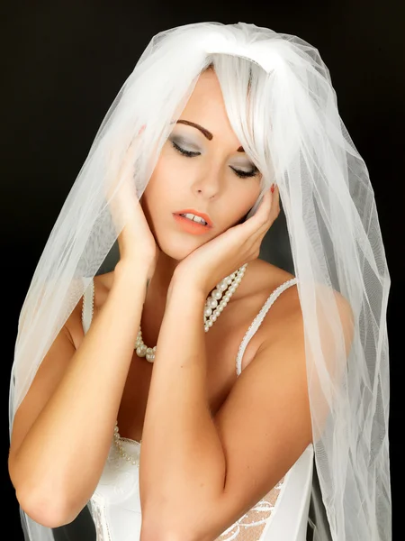 Beautiful Young Bride Portrait — Stock Photo, Image