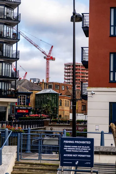 Kingston Thames Londres Inglaterra Reino Unido 2021 Novembro Distant Construction — Fotografia de Stock