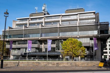 Victoria Westminster Londra İngiltere, 7 Kasım 2021, Kraliçe Elizabeth Konferans Merkezi Londra NHS ile NHS Teşekkür Bayrakları