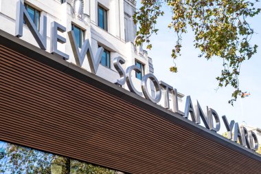 Victoria Westminster Londra İngiltere, 7 Kasım 2021, New Scotland Yard Polis Merkezi Victoria Embankment Londra