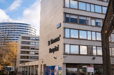 Waterloo Londra İngiltere 21 Kasım 2021 St Thomas Büyük Londra Hastane ve Acil Durum Bölümü