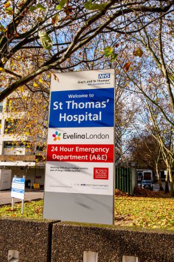 Waterloo Londra İngiltere 21 Kasım 2021 St Thomas Büyük Londra Hastane ve Acil Durum Bölümü