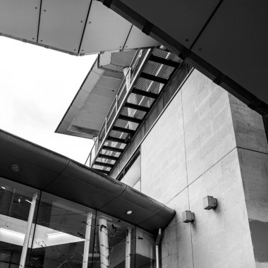 Londra İngiltere 2 Ocak 2022, Blackfriars Ana Hattı Mimari ve Tasarımı Londra Tren İstasyonu Southbank Girişi