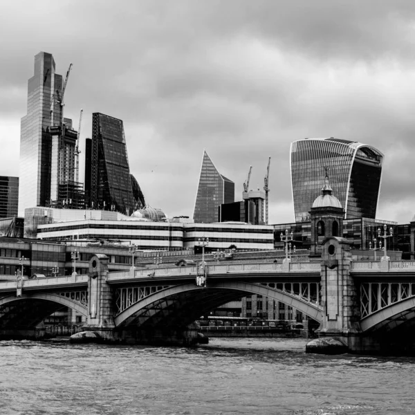 Londra Inghilterra Regno Unito Gennaio 2022 Londra Skyline Con Gruppo — Foto Stock