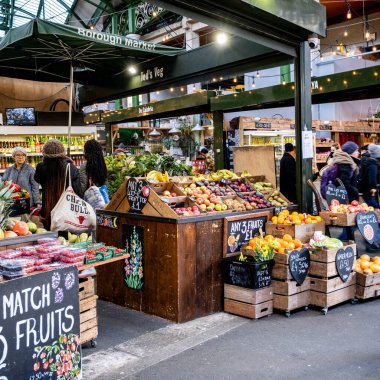 Londra İngiltere, 29 Ocak 2022, Fresh Fruit and Segetable Stall Borough London Bridge Southwark 