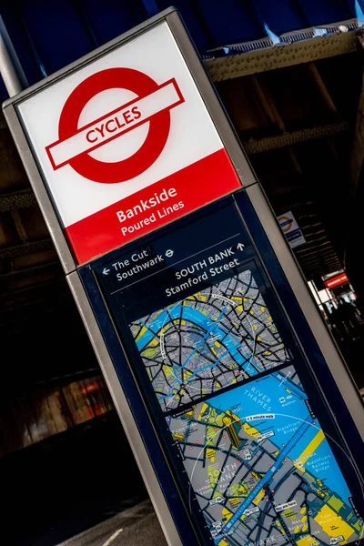 Londra Inghilterra Gennaio 2022 Ciclisti Mappa Del Percorso Bankside Soouthwark — Foto Stock