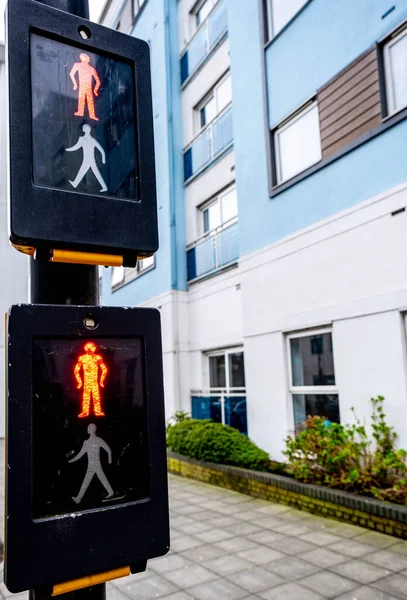 Epsom Surrey London March 2022 Pedestrian Crossing Lights Modern Residential — стокове фото